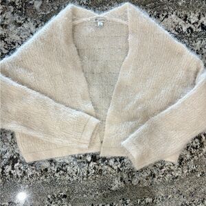 Versona White Fuzzy Open Cardigan